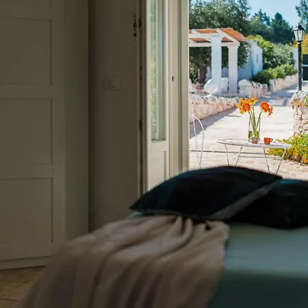 Helloapulia Trulli Giulia